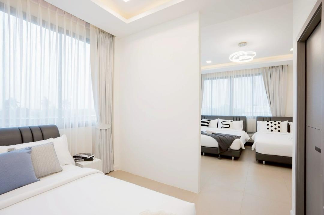 Villa Bedroom 4