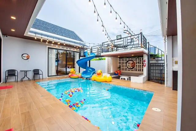 บ้านไอซ์ดราก้อน พูลวิลล่า - Pool Area View
