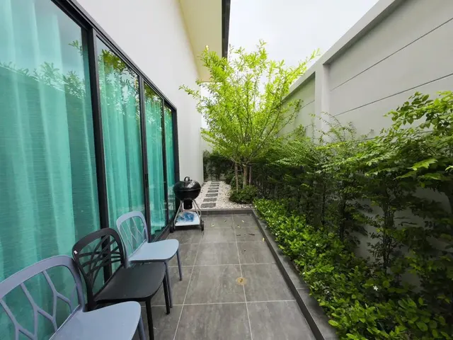 PNT LUXURY VILLA - Villa Interior View