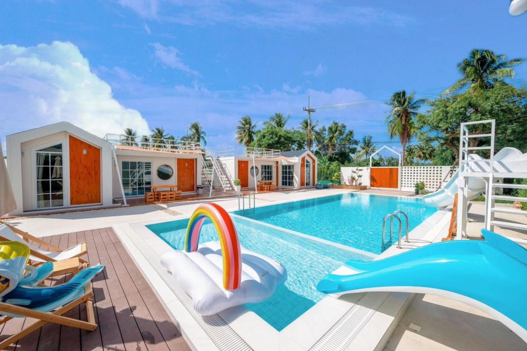 บ้านจันทร์หอม - Pool Area View