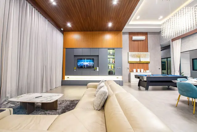 Cheeky monkeys - Bedroom View