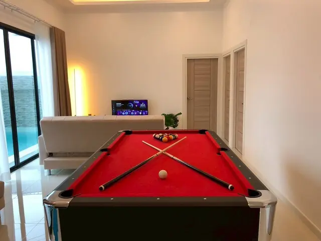 Code Chill - Bedroom View