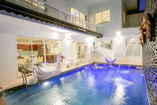  LEON  - Main Cover Photo in Pattaya