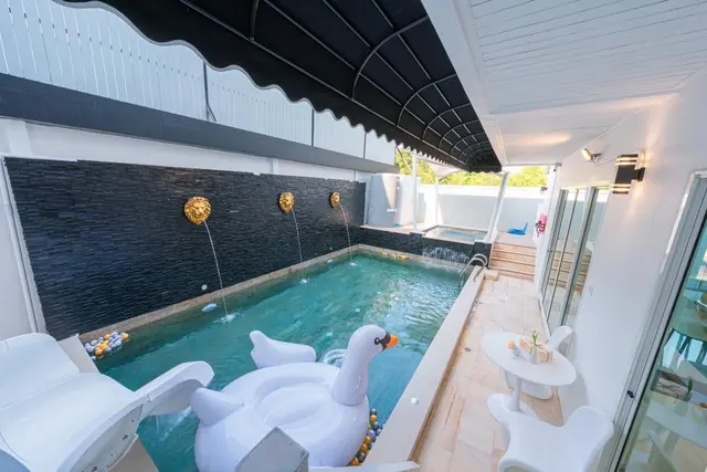  LEON  - Villa Interior View