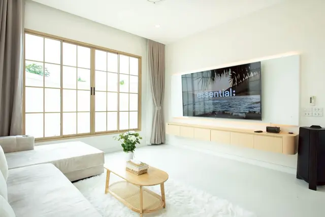 Brown Empire - Living Area