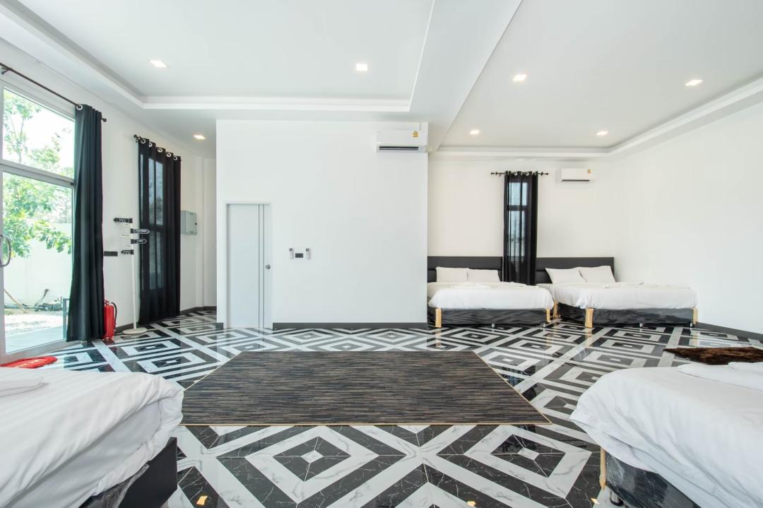 Villa Bedroom 1