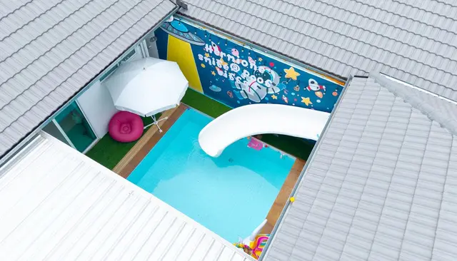 Hermione - Pool Area View