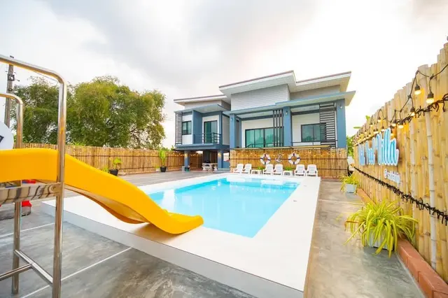 Chill - Villa Interior View