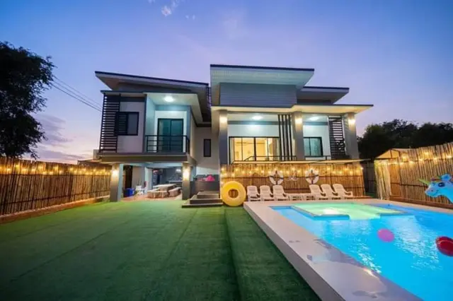 Chill - Main Cover Photo in Pattaya