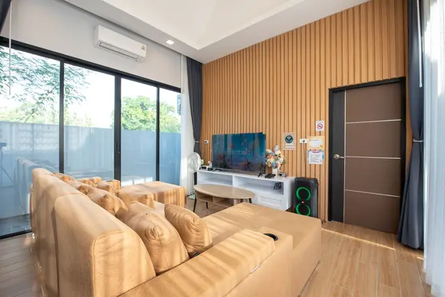 Celesta - Bedroom View