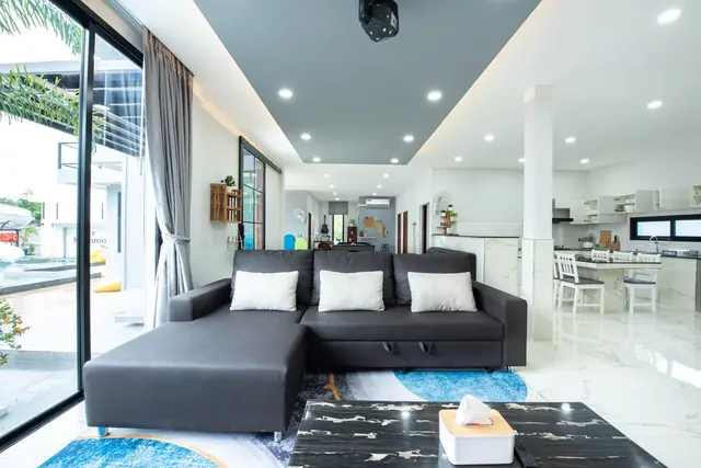 Mushroom - Living Area