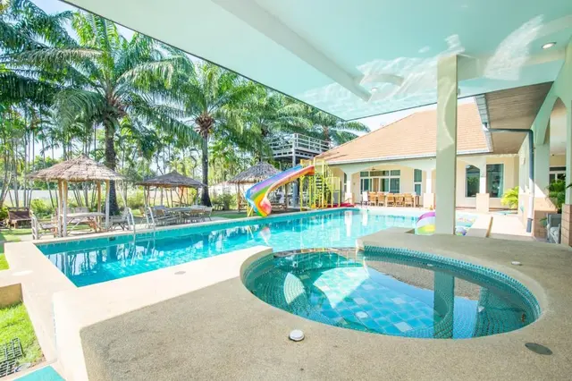 Px Pool Villa - Villa Interior View