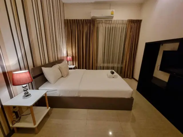 Villa Bedroom 1