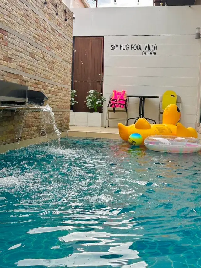 Sky Hug - Villa Interior View