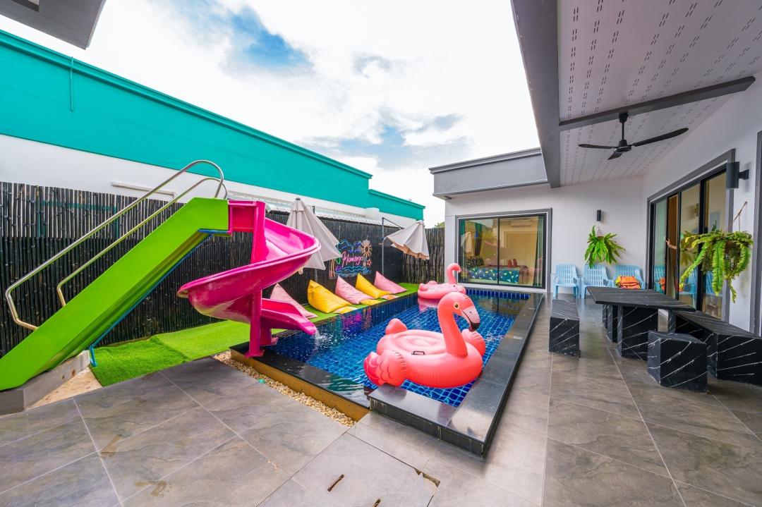 Flamingo - Villa Interior View