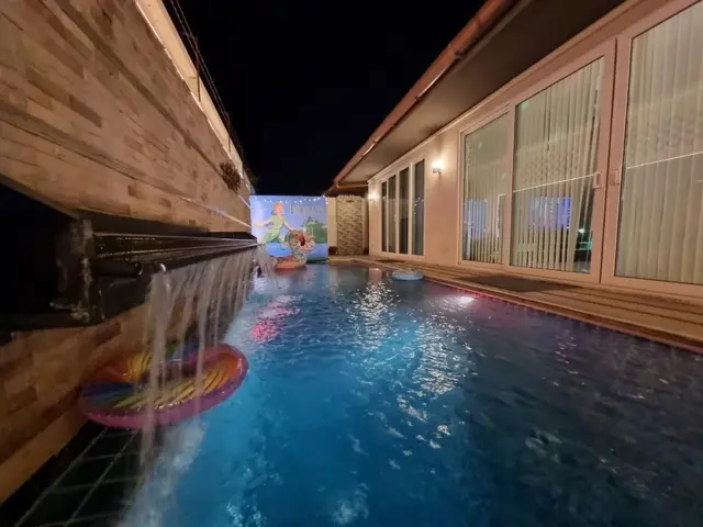 Dream House Poolvilla - Pool Area View