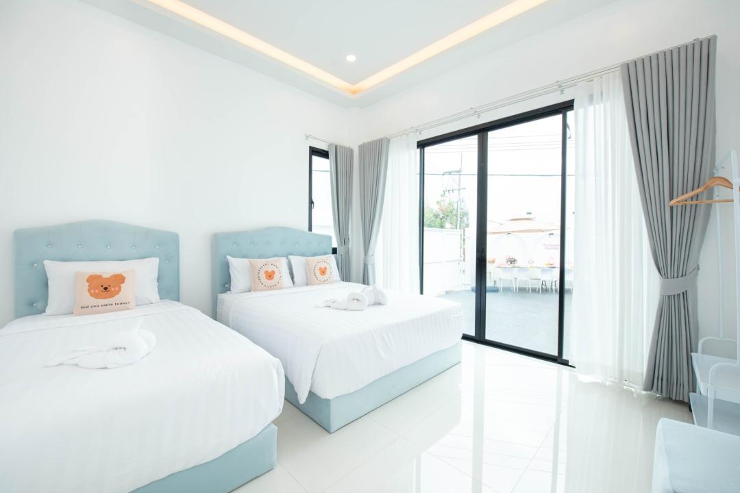Villa Bedroom 7
