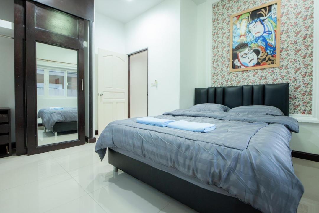 Villa Bedroom 4