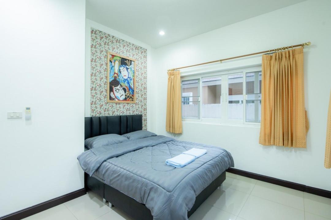 Villa Bedroom 2