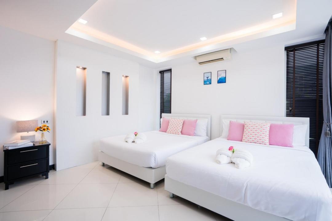 Villa Bedroom 2