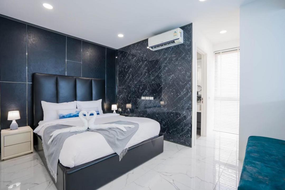 Villa Bedroom 9