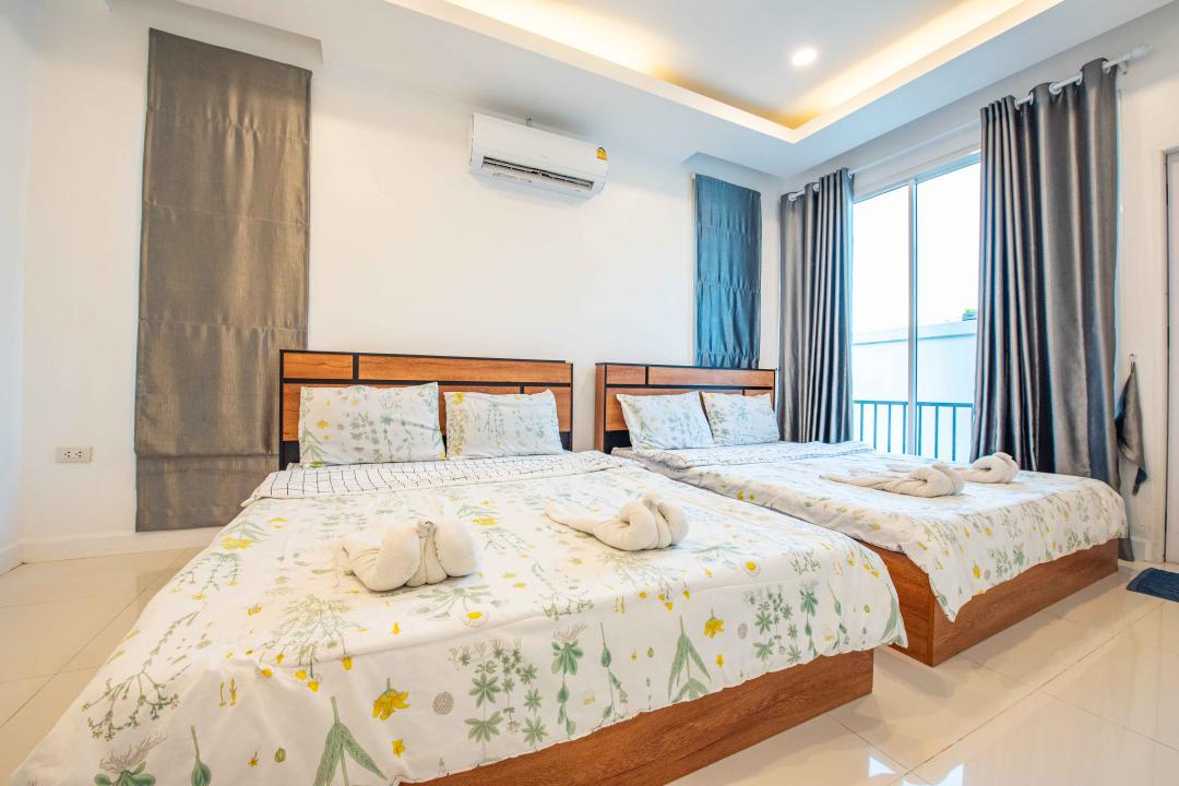 Villa Bedroom 5