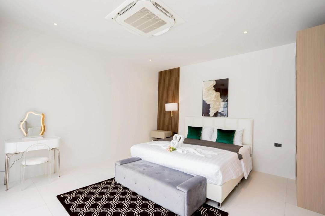 Villa Bedroom 5