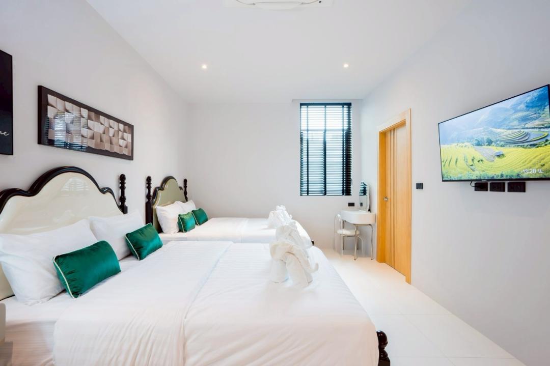 Villa Bedroom 4