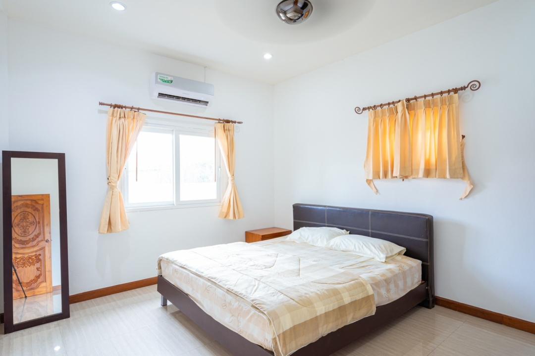 Villa Bedroom 2