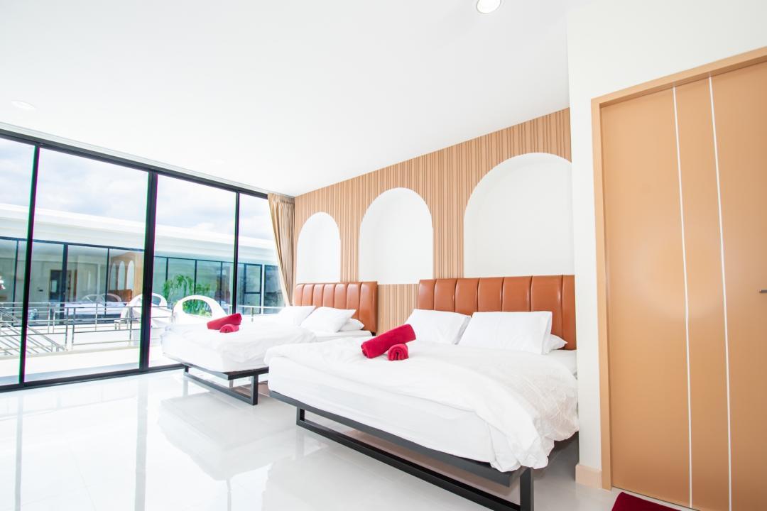 Villa Bedroom 7