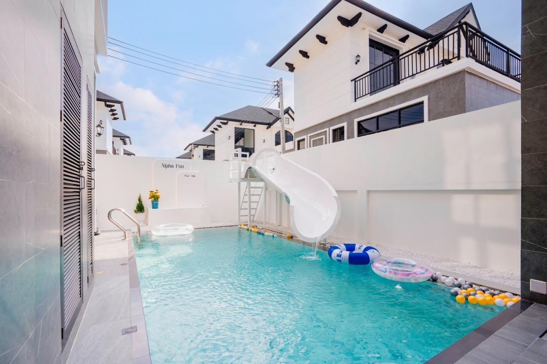 Alpha Fun - Villa Interior View