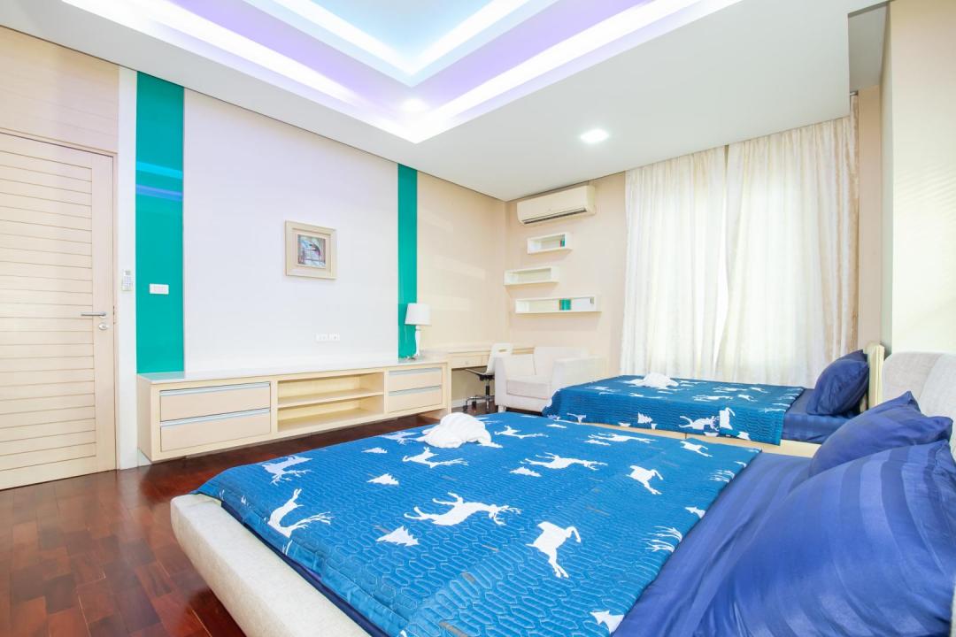 Villa Bedroom 4