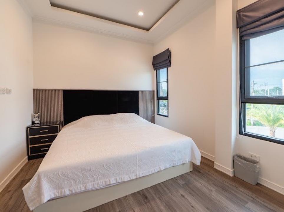Villa Bedroom 2