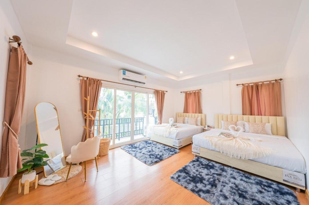 Villa Bedroom 1