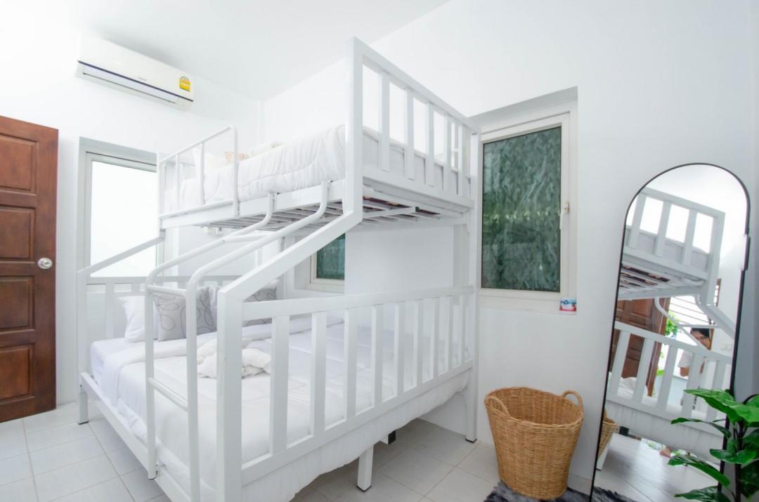 Villa Bedroom 4
