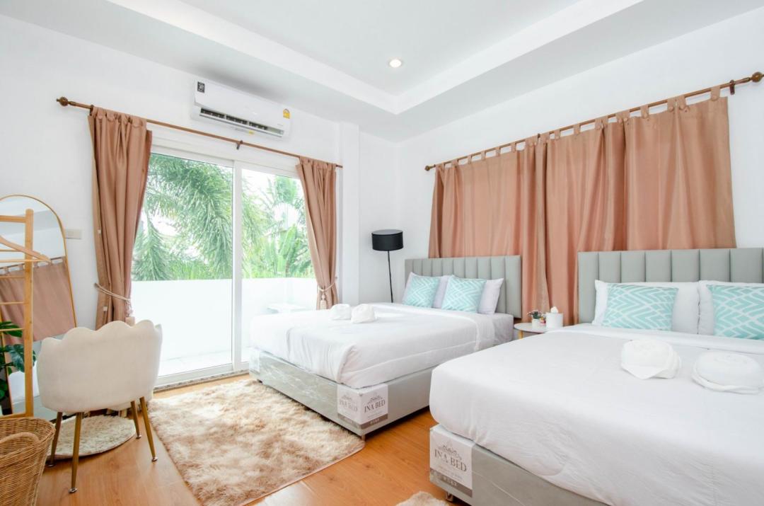 Villa Bedroom 9