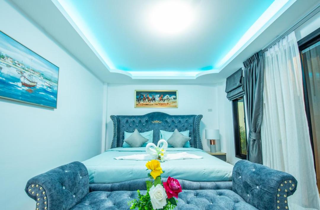 Villa Bedroom 2