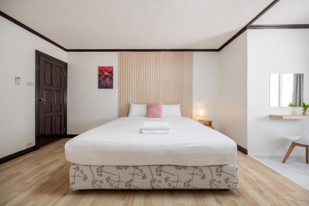 Villa Bedroom 6