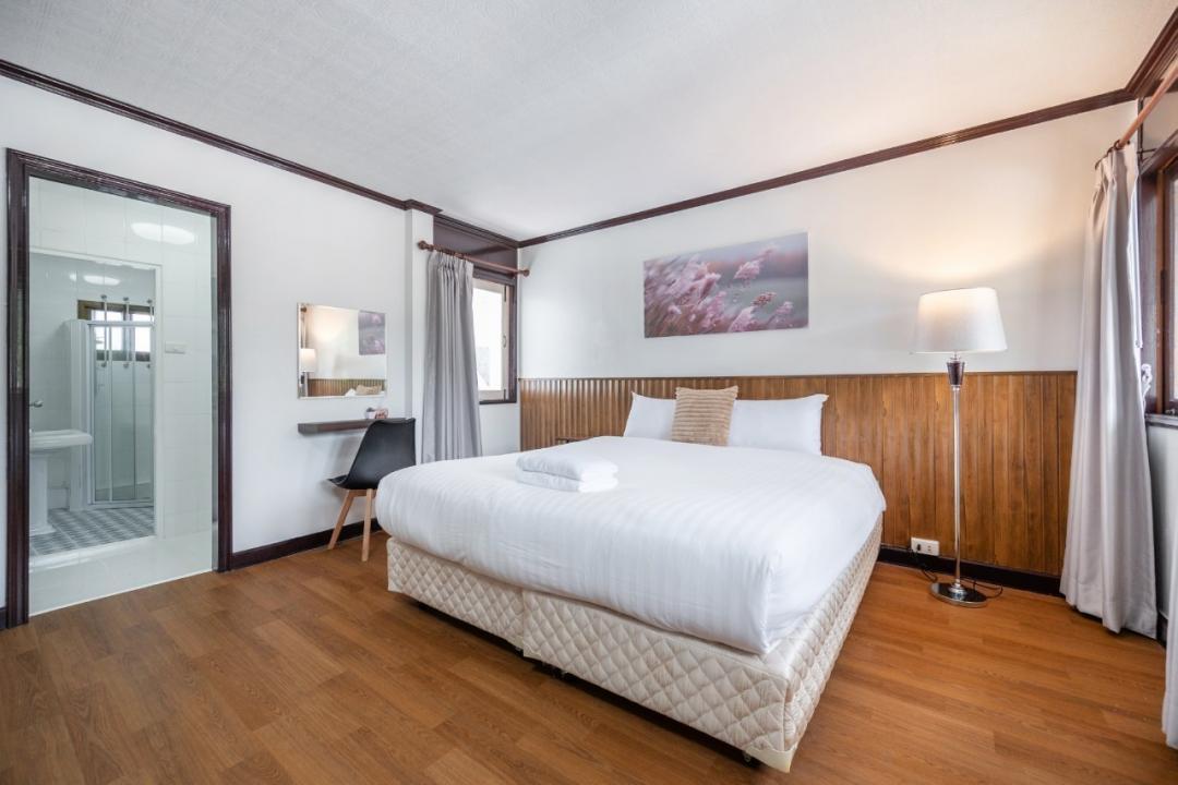 Villa Bedroom 10