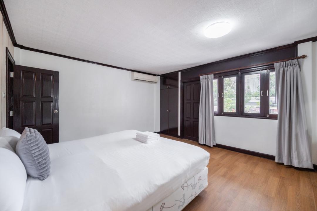 Villa Bedroom 7