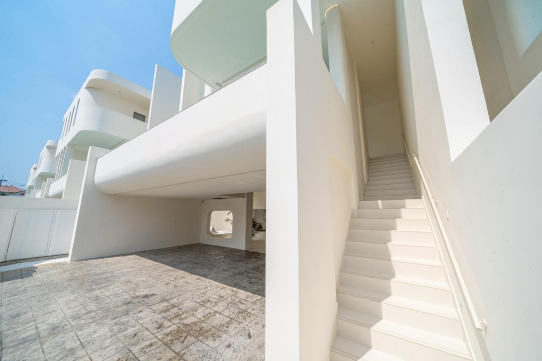 Happy House - Villa Interior View