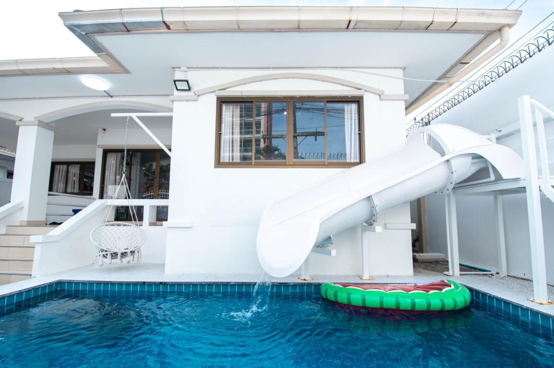 Angela - Pool Area View