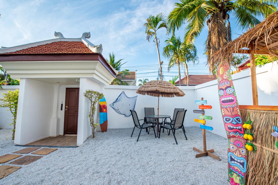 HB Lemon Beach - Living Area