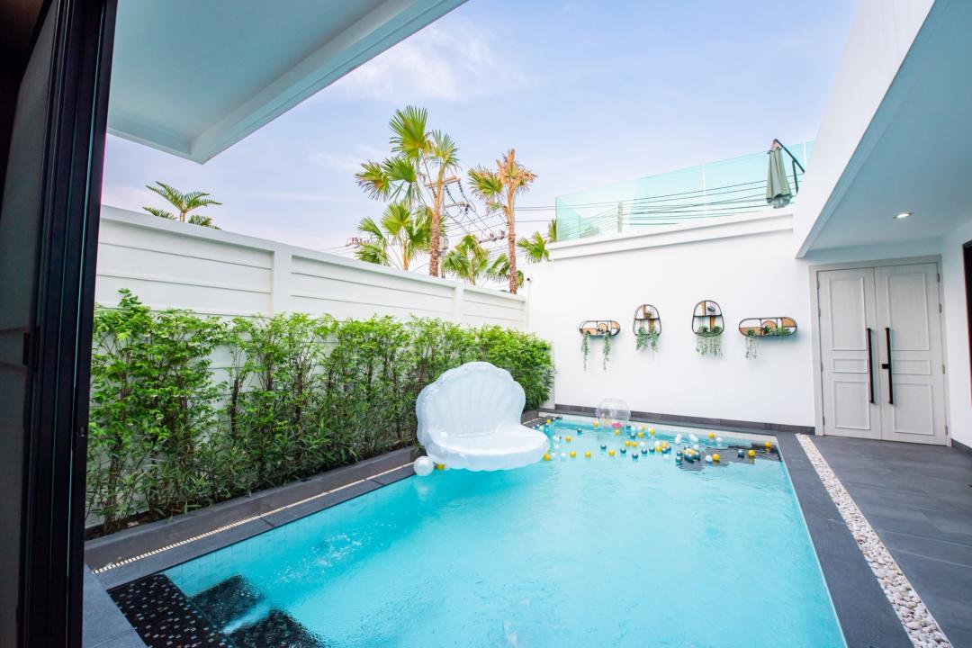 Heavenly (Aom) - Bedroom View