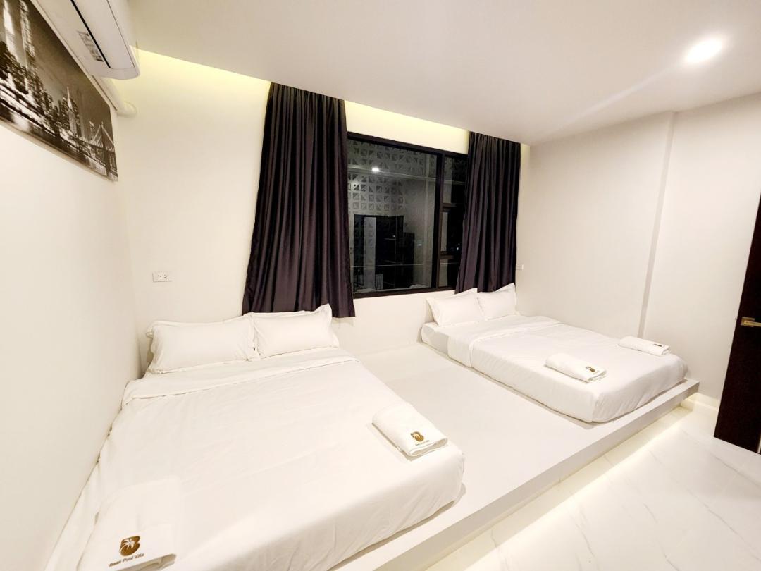 Villa Bedroom 1