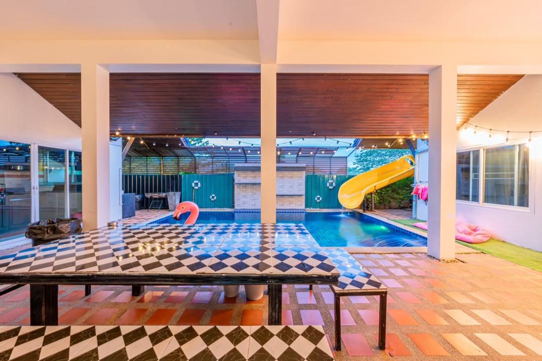 Honey Sweet - Villa Interior View