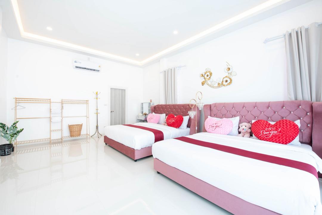 Villa Bedroom 1