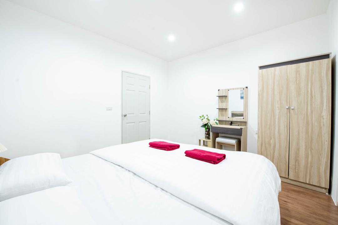 Villa Bedroom 6