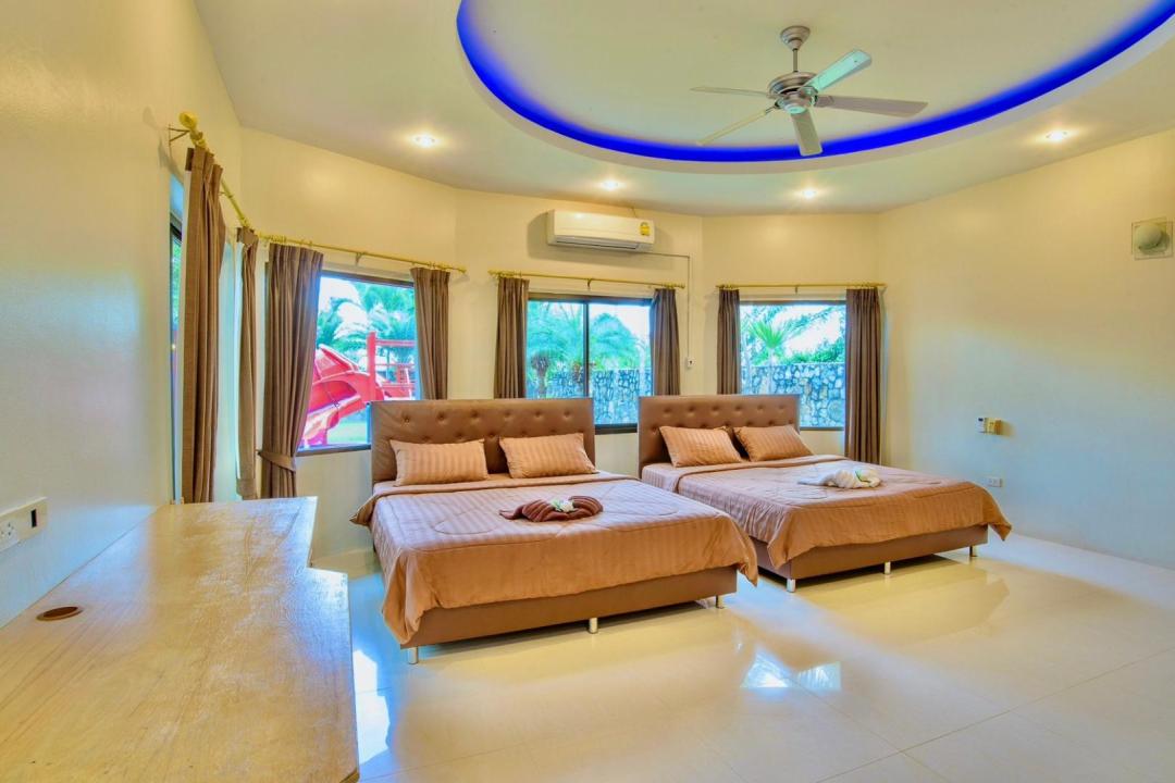 Villa Bedroom 5