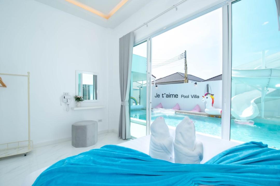 Villa Bedroom 5